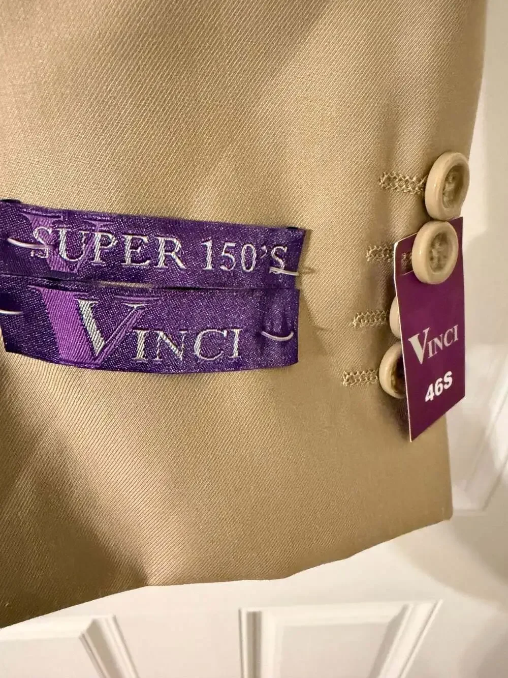 Vinci Men's Super 150's Designed in Italy Beige Two-Button Sport Coat 46S